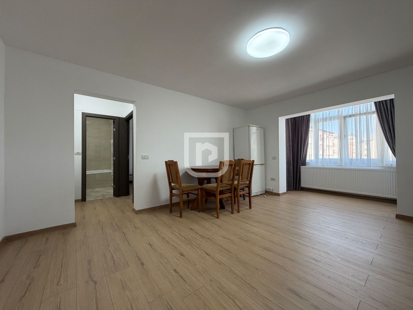 Apartament 3 camere renovat Gura Humorului - Poză 8