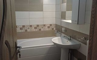 Inchiriez apartament - Poză 3