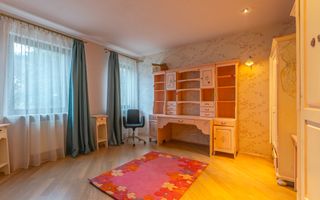 Casă individuală cu 7 camere lângă AFI Mall, ideală pentru birouri sau locuință - Poză 16