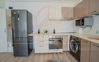 Apartament 2 camere – Mamaia, zona de intrare – Piscină - Poză 10