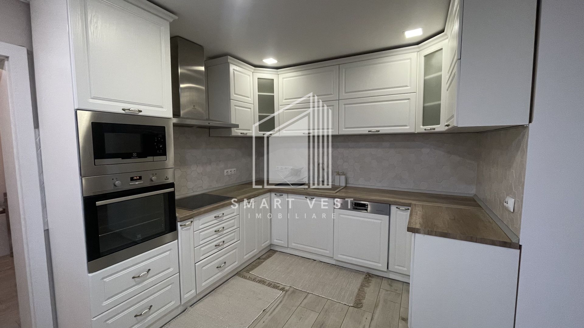 Casa de vanzare | 240mp | Strada Dara - Poză 3