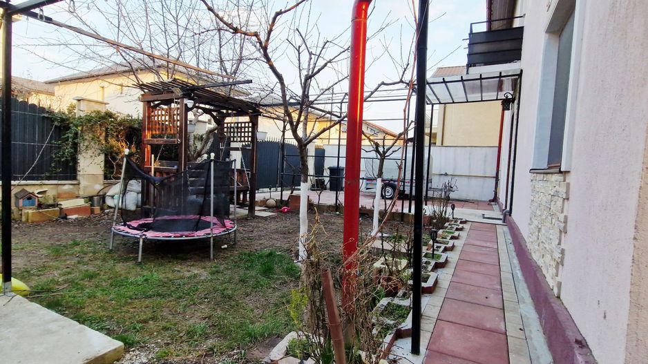 Casă individuală spațioasă | Bragadiru | Constructie 2016 - Poză 6