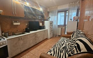 DE VANZARE STUDIO 52 MP | DECOMANDATA | PARCARE - Poză 5