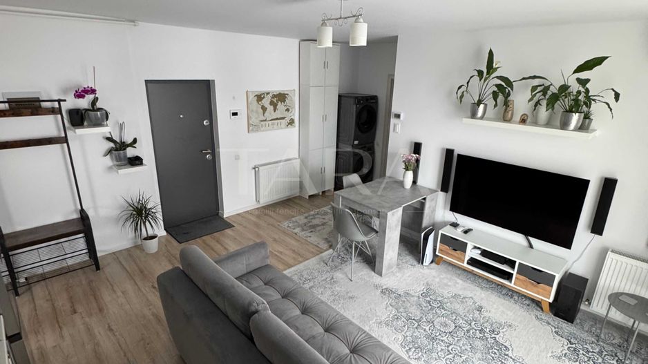 Apartament premium, 3 camere, cu terasa. Echipamente smart. - Poză 1