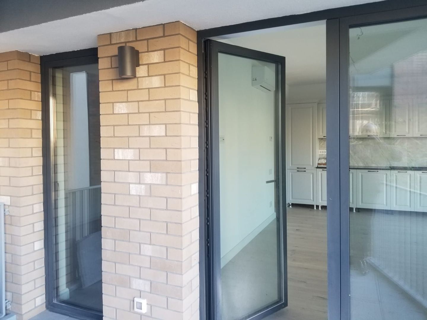 Apartamente 2 camere bloc nou Universitate Armemeasca prima Inchiriere - Poză 43