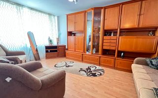 Apartament 2 camere ,zona de jos, etaj 1 de inchiriat. - Poză 1