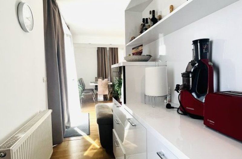 Penthouse cu 4 camere, terasa 132 mp, zona Torontalului - Poză 6