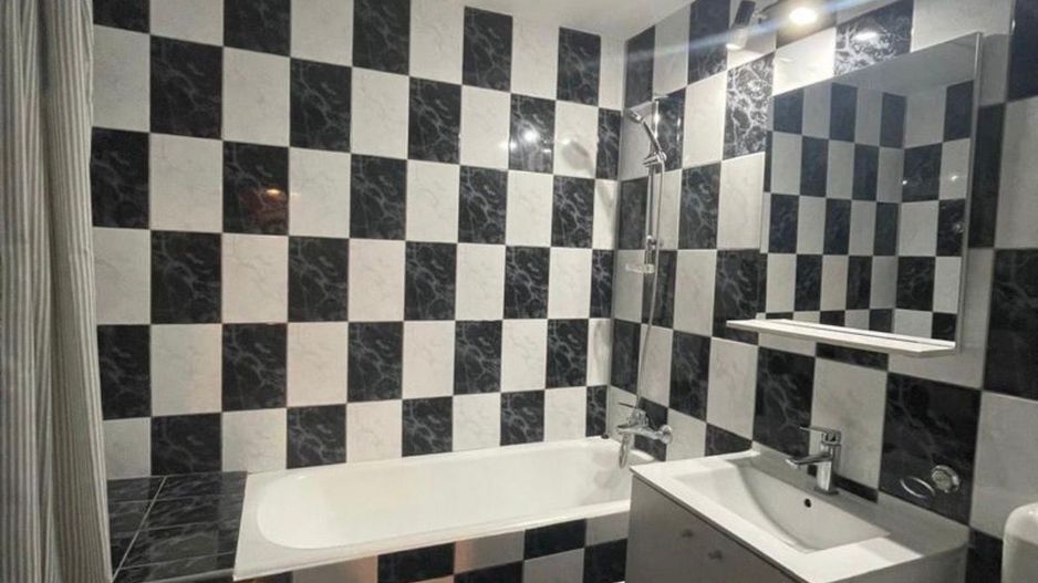 AP. 2 CAMERE 1 DECEMBRIE,  BUCATARIE INCHISA, LOC DE PARCARE, MOBILAT - Poză 7