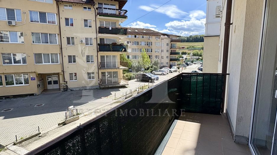 Apartament cu o camera | zona Cetatii Floresti - Poză 11