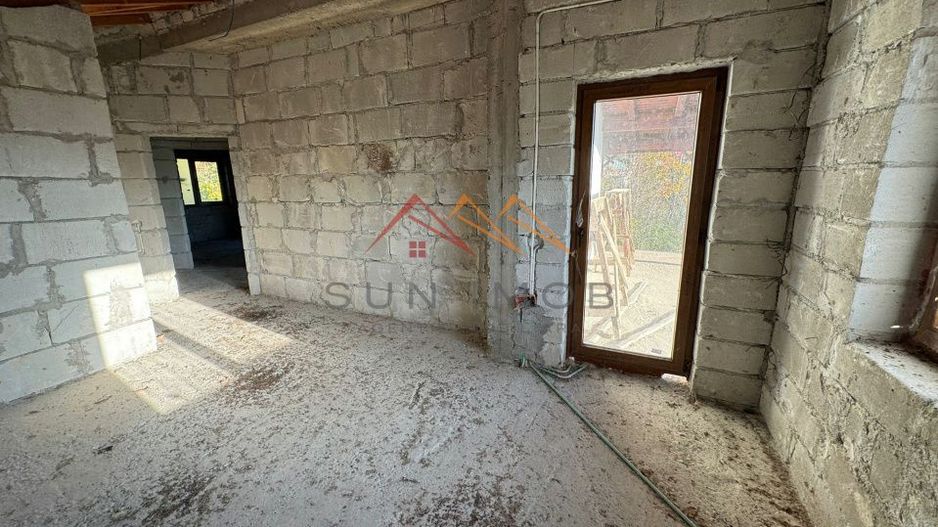 Vila S+P+E, priveliste deosebita, 6 camere, garaj, terasa, Cornu, PH - Poză 17