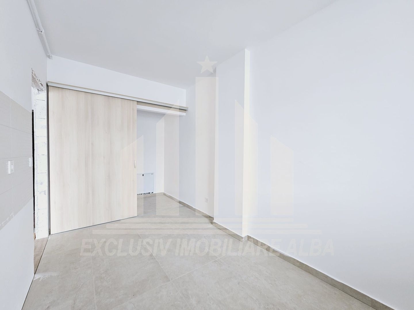 Apartament 1 camera | 40 mp | Etaj 3 | Bloc Nou 2025 | Alba-Micesti - Poză 4