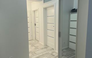 Apartament 3 camere 2 bai curte 85 mp 2 locuri de parcare in Selimbar - Poză 7