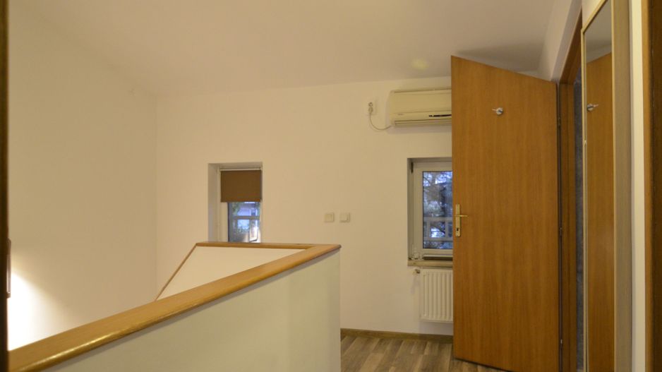 Casa insiruita zona Pipera complex rezidential AZUR - Poză 14