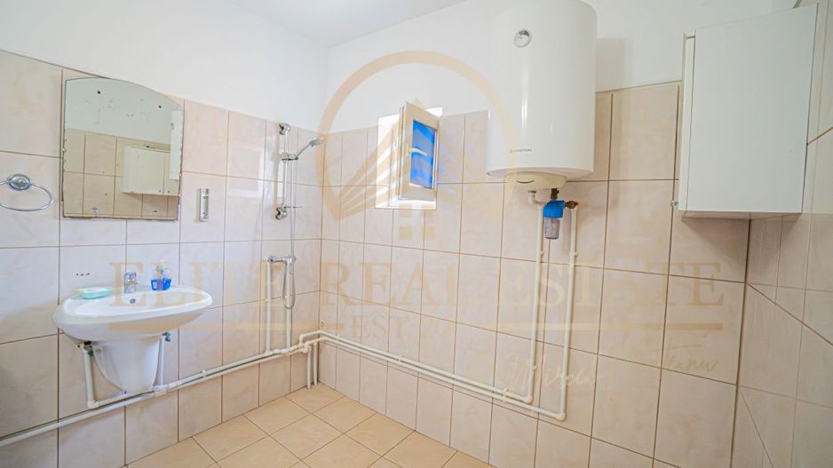 Locuință spațioasă + afacere turistică la cheie în Eforie Sud! - Poză 17