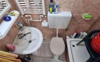 Casa individuala, 2 Camere, zona Poarta I,  300mp teren - Poză 5