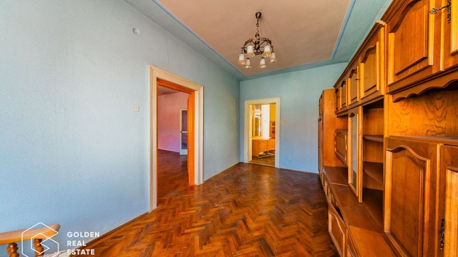 Casa individula cu 5 camere, zona central - Poză 8
