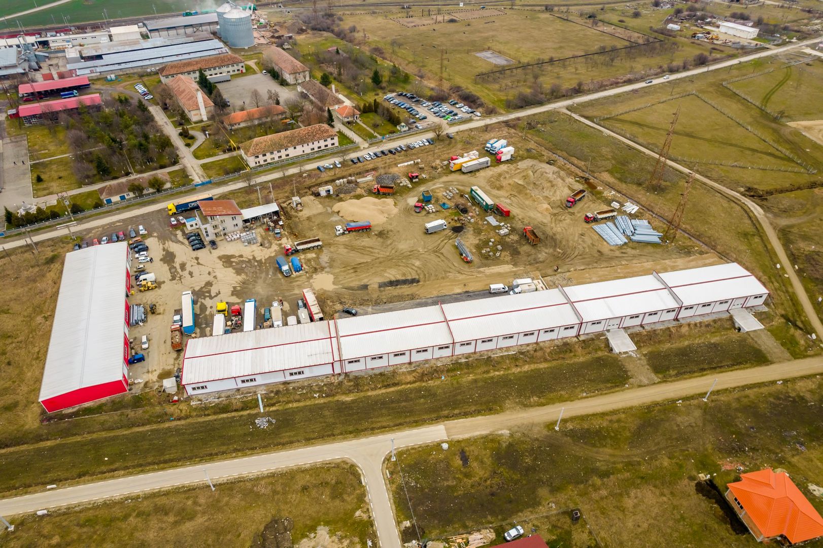 Hală industrială cu birouri în Vladimirescu - Poză 5