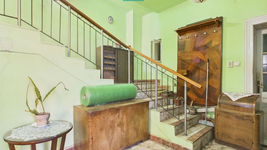 Casă – 5 camere | Cantemir -Zona centrala - Poză 1