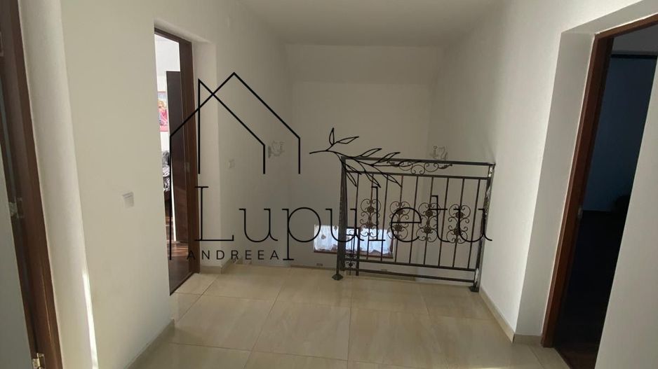 VILĂ PREMIUM DE VÂNZARE | STRADĂ PRIVATĂ | 5 CAMERE | Rasinari - Poză 7