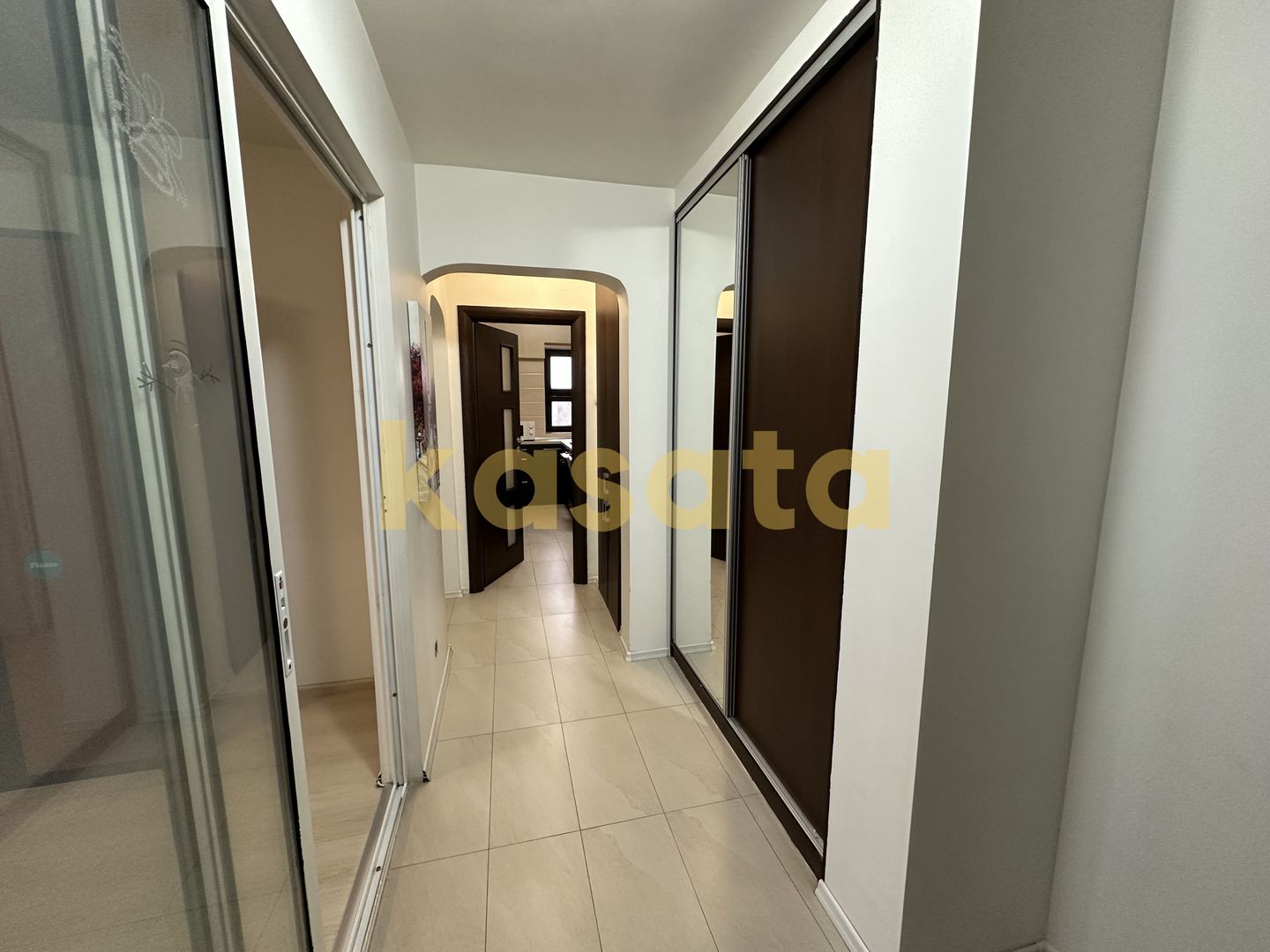 Apartament 3 camere 🏡 | Drumul Taberei Favorit 📍 | Metrou 1 min 🚇 - Poză 4