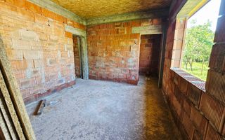 🏡 Casă la roșu cu 4 camere, 122 mp utili, teren 465 mp – Băicoi - Poză 39