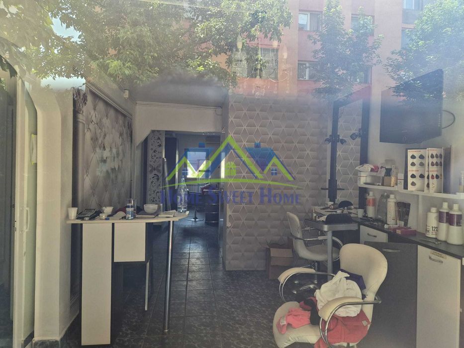 Vand Spatiu, Zona M5, salon beauty, mobilat si utilat, afacere! - Poză 1