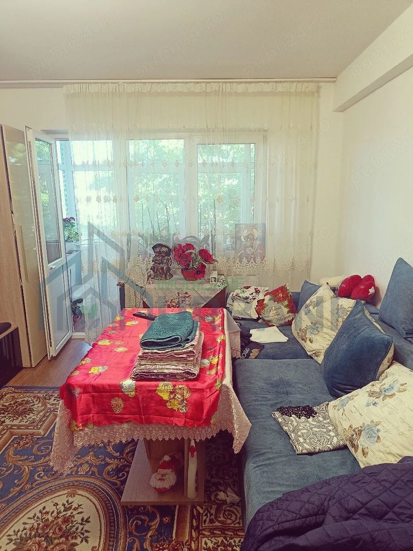 Apartament 3 camere decomandat, zona Pod de Piatră, Iași - Poză 5