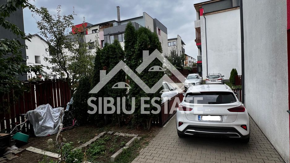 Apartament 3 camere cu grădină 100 mp.  loc de parcare-Calea Cisnadiei - Poză 13