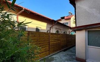 Casa/Vila D+P+1 individuala cu 3 camere | Domenii - Poză 1