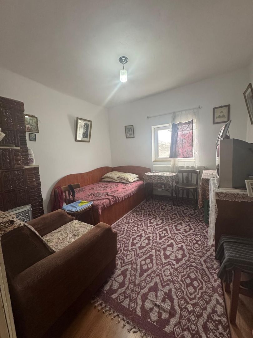 Casă de vânzare – Strada Mugurilor - Poză 8