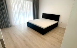 De închiriat – casă superbă cu 3 dormitoare, terasă și curte, Șelimbăr - Poză 6