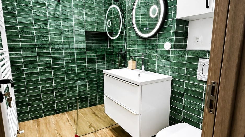 Apartament 2 camere,55mp,1 terasă 100 mp.1 parcare privată - Poză 6