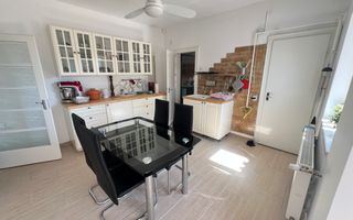 Vilă spațioasă, Dorobantilor–Pretabilă pentru 2 familii,  1570mp teren - Poză 2