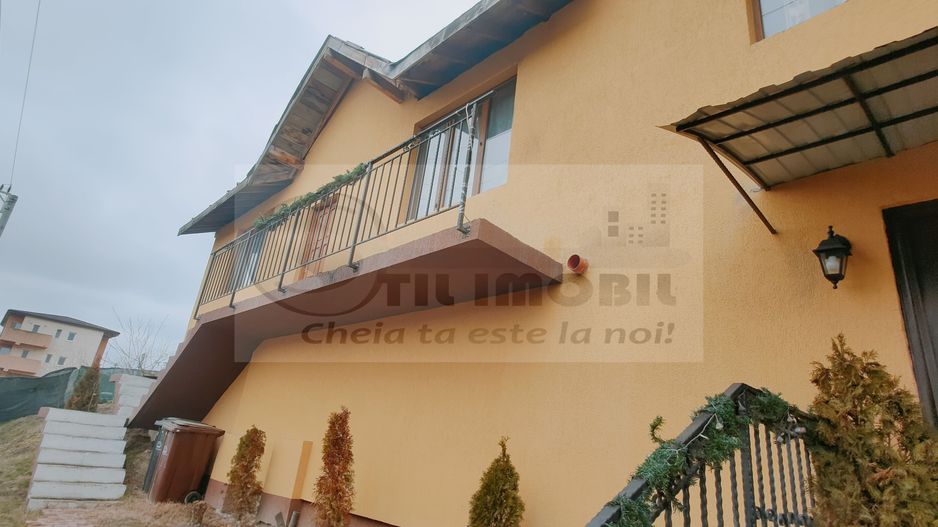 IASI VISAN BUCIUM CASA DUPLEX LA STRADA - Poză 1