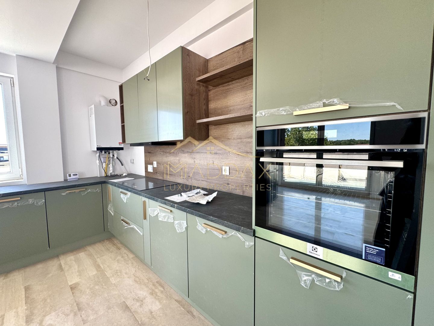 Duplex cu 4 Camere *211mp* Mobilat Complet/ 1 parking / Erou Iancu Nicolae - Poză 14