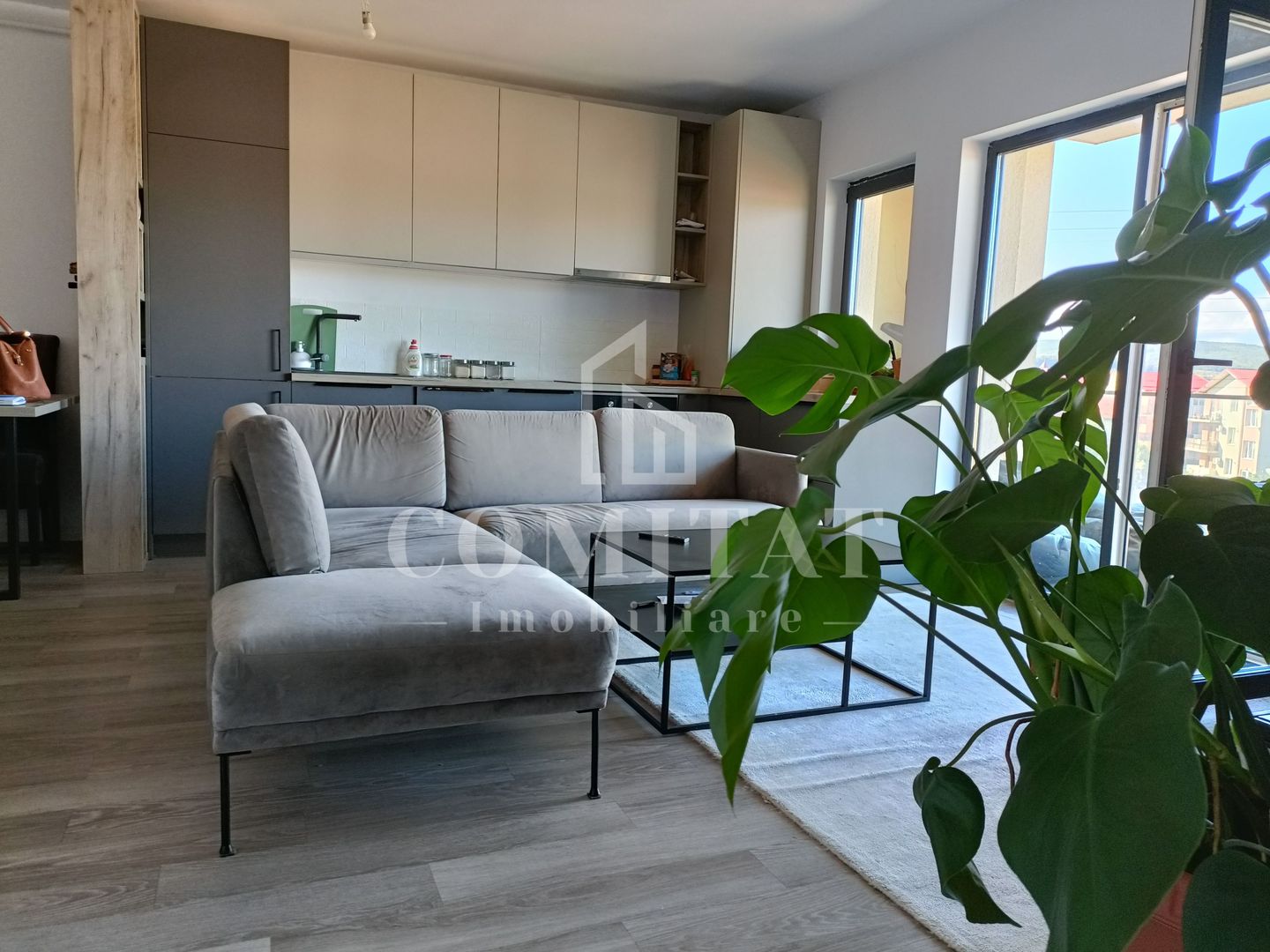 Apartament cu 3 camere | Zona Avram Iancu - Florești - Poză 2