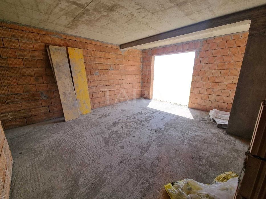 Apartament spațios cu 3 camere, Baciu – zona Restaurant Regal - Poză 3