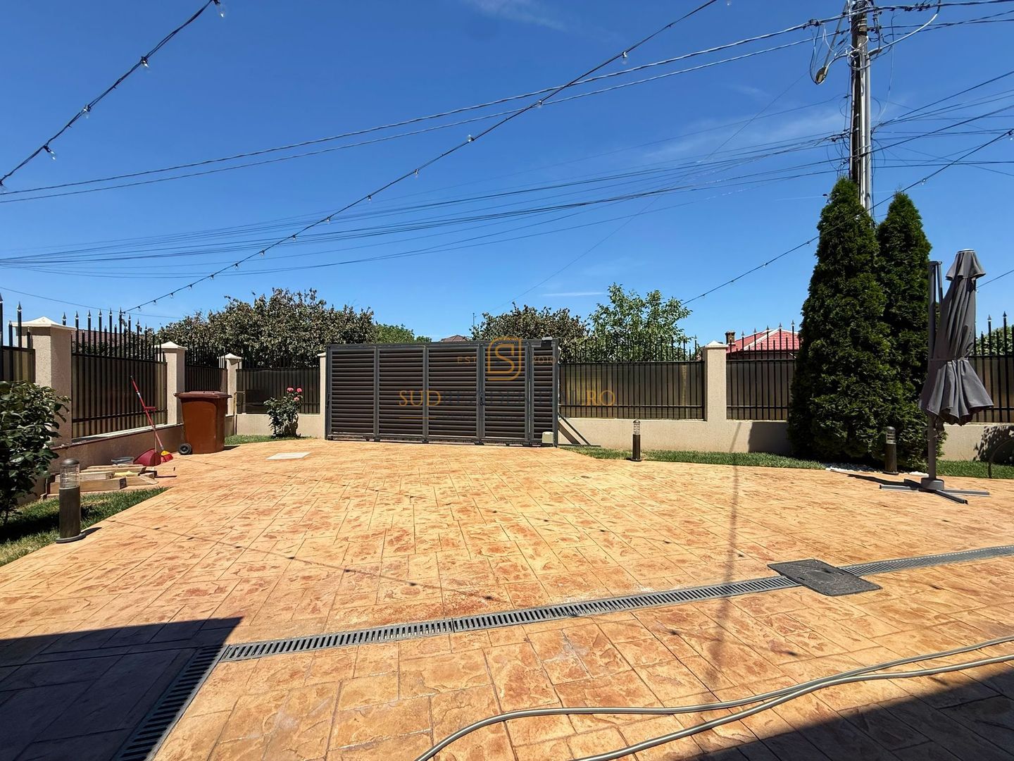 Vila mobilata si utilata, 6 camere, 3 bai, Teren 462 mp - Poză 4