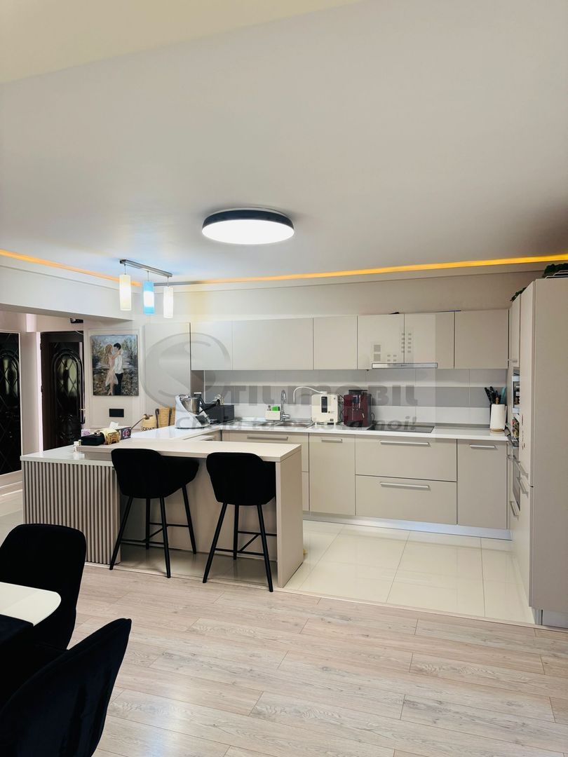 Apartament 3 camere Centru - 128mp - vedere panoramica - Poză 4