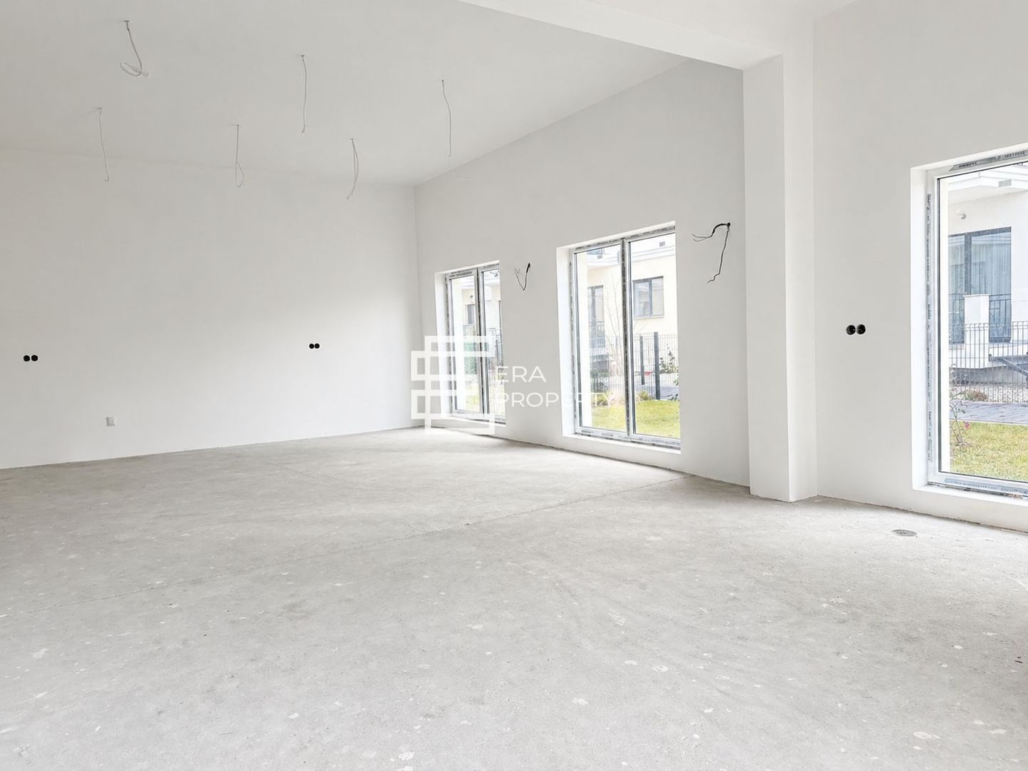 Spațiu comercial 66 mp + curte 41 mp | zona BRANA, Selimbar | - Poză 1