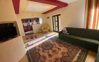 VILA P+1, 4 CAMERE, 108 MP + CASA BATRANEASCA, TEREN 1035 MP - Poză 6