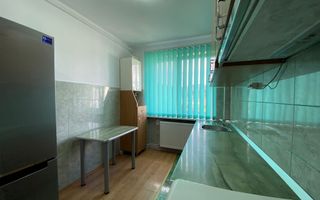 Apartament cu 2 camere, cu view superb, situat central - Poză 6