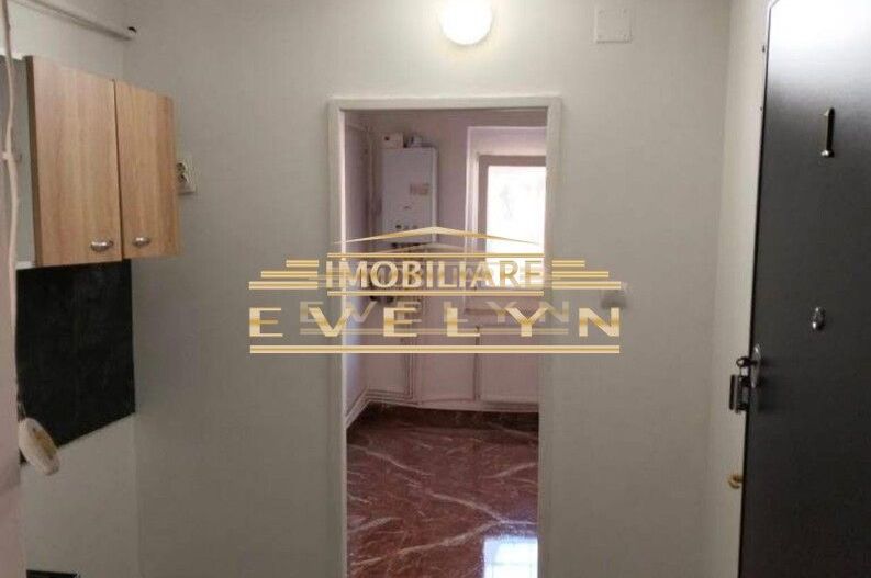 Camera de vanzare, zona Liceului Pedagogic - Poză 6