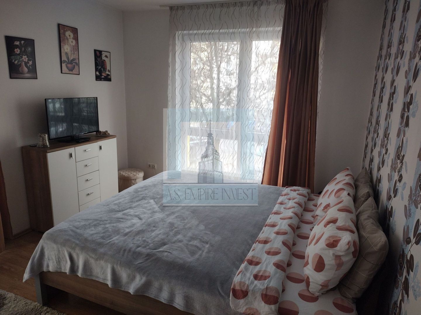 Apartament 3 camere decomandat - zona Avantgarden 1 - Poză 3