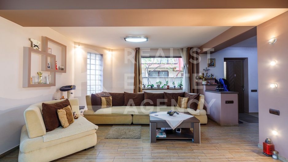 Vânzare, Duplex, 7 camere, zona Militari - Poză 11