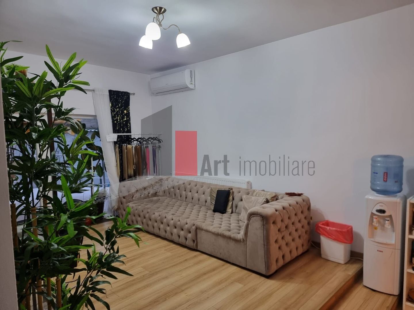 0% Comision- Spatiu comercial dotat (salon) de inchiriat in zona Bucurestii Noi - Poză 12