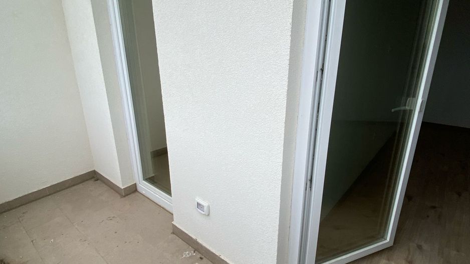 Giroc-Neptun | 2-3 Camere | Centrala proprie | Loc de parcare - Poză 12