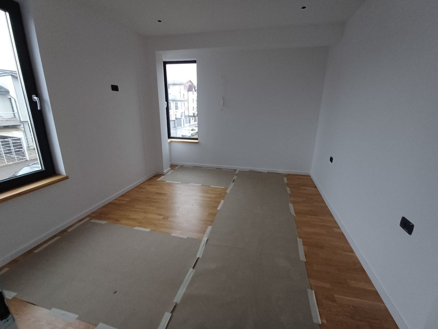 Vila duplex de vanzare | 6 camere | Otopeni - Poză 8