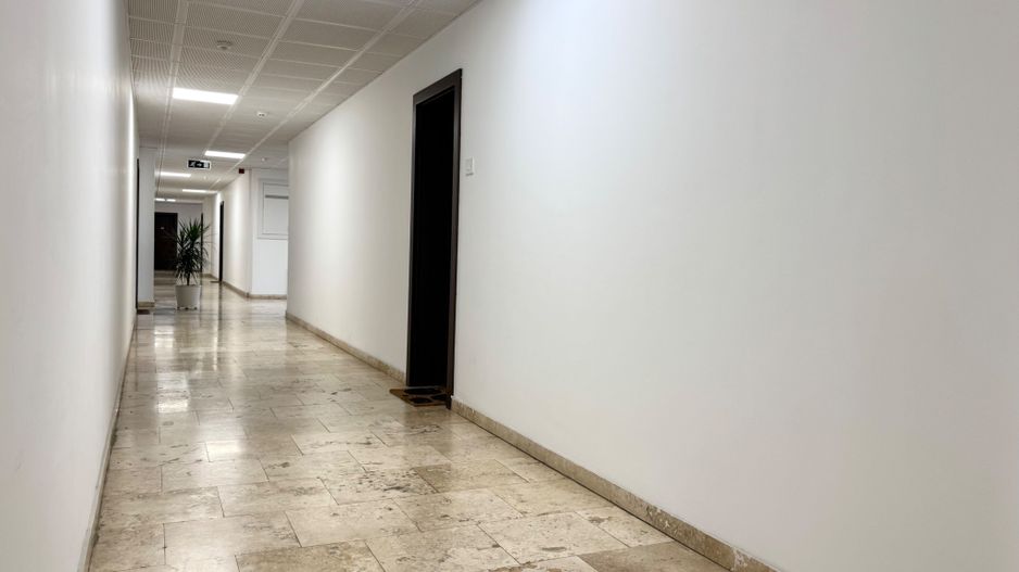 Apartament modern, lift și parcare – zona Calea Lipovei - Poză 32