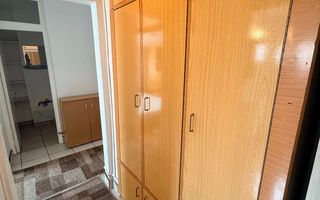 3 camere, situat in Complexul Studentesc, studenti, centrala proprie. - Poză 12